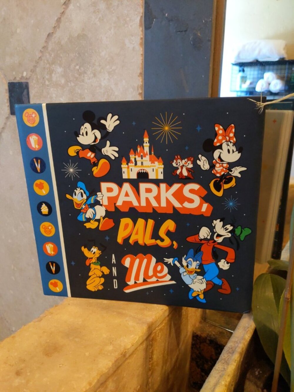 2023 Disney "Parks Parks, Pals, and Me" Photo Album